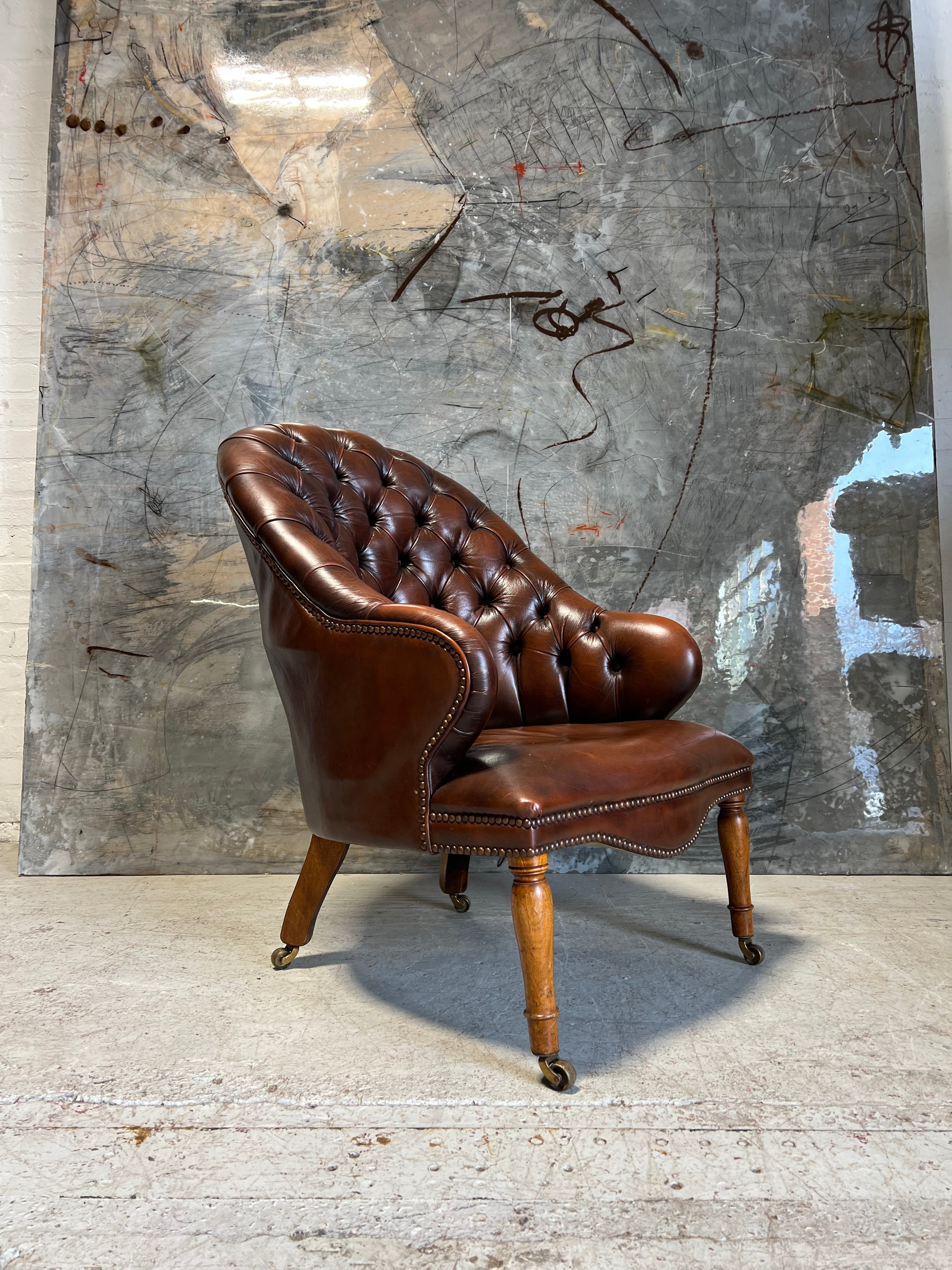 2 of 4 - A Beautiful Pair of Beat Side Chairs in Lovely Rich Brown Leather