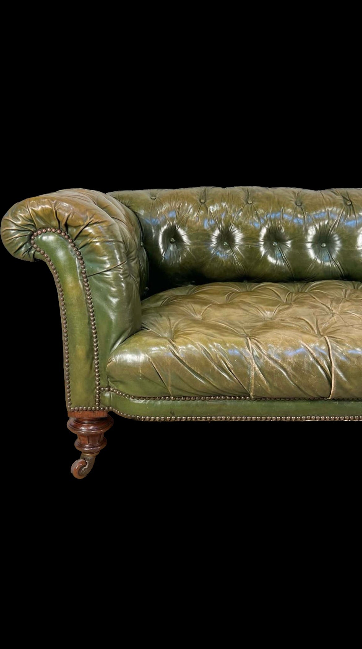 An Exceptional William IV Early 19thC Chesterfield Sofa circa 1835