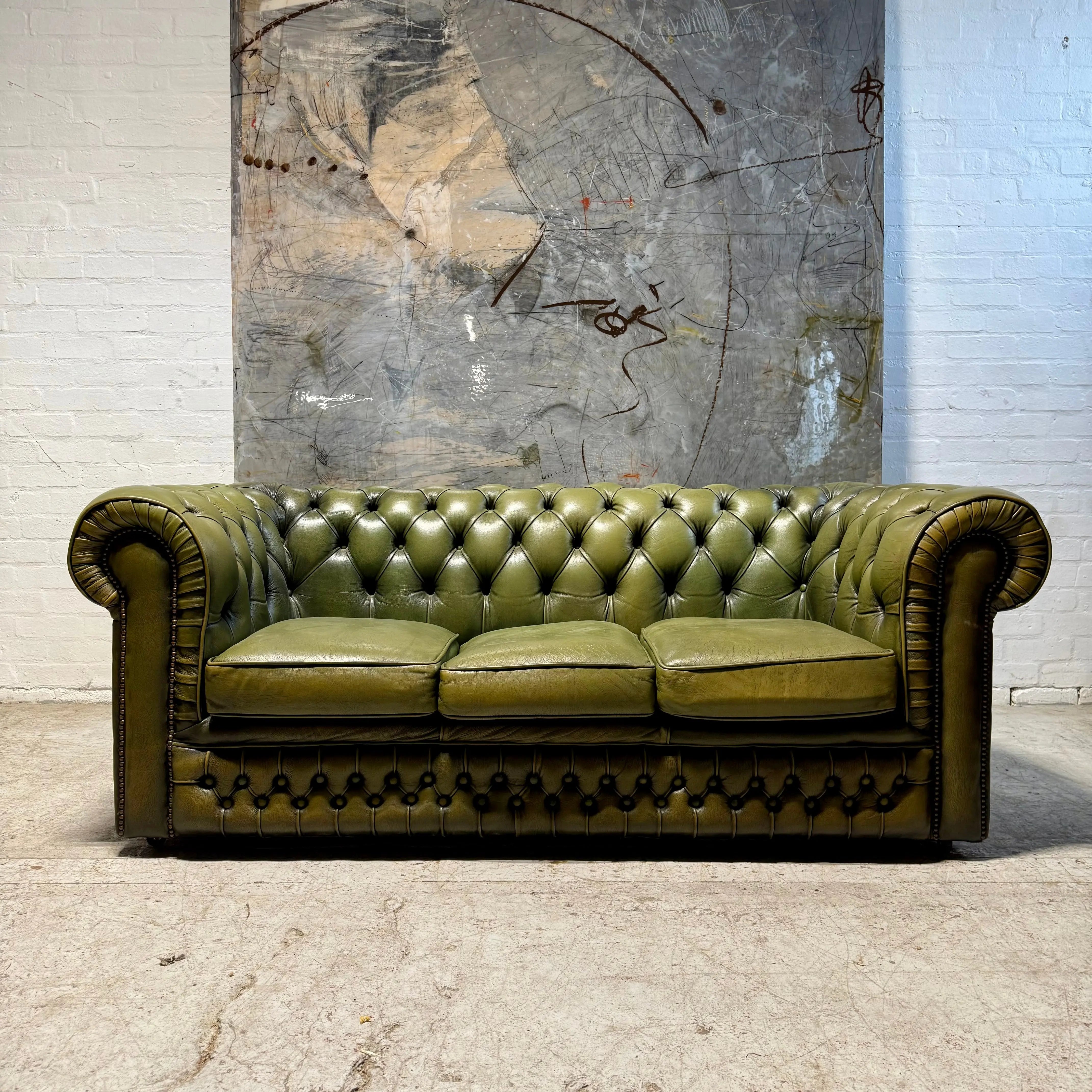 Gebrauchte Chesterfield-Sofas & -Sessel bei Robinson of England – Page 2