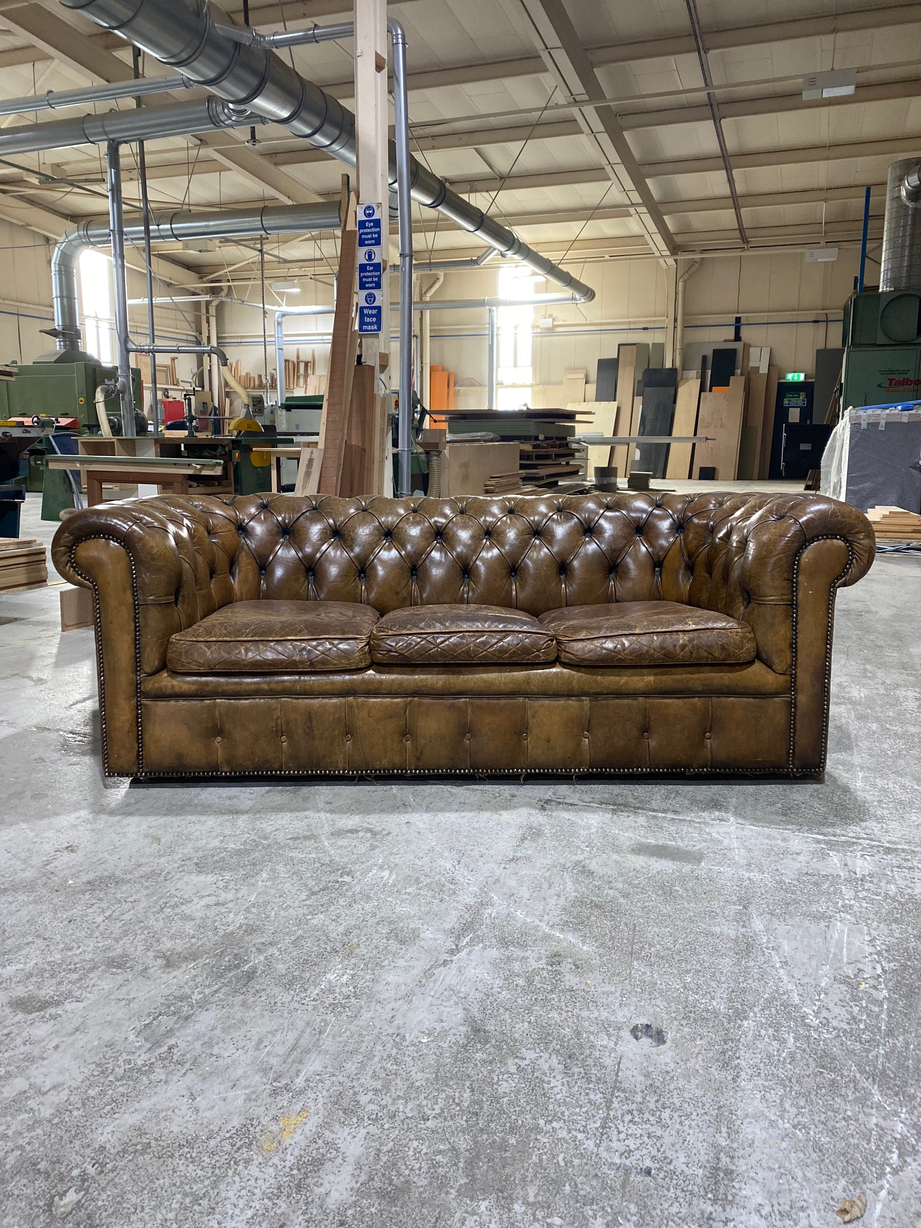 A Very Good MidC Chesterfield in Original Leather