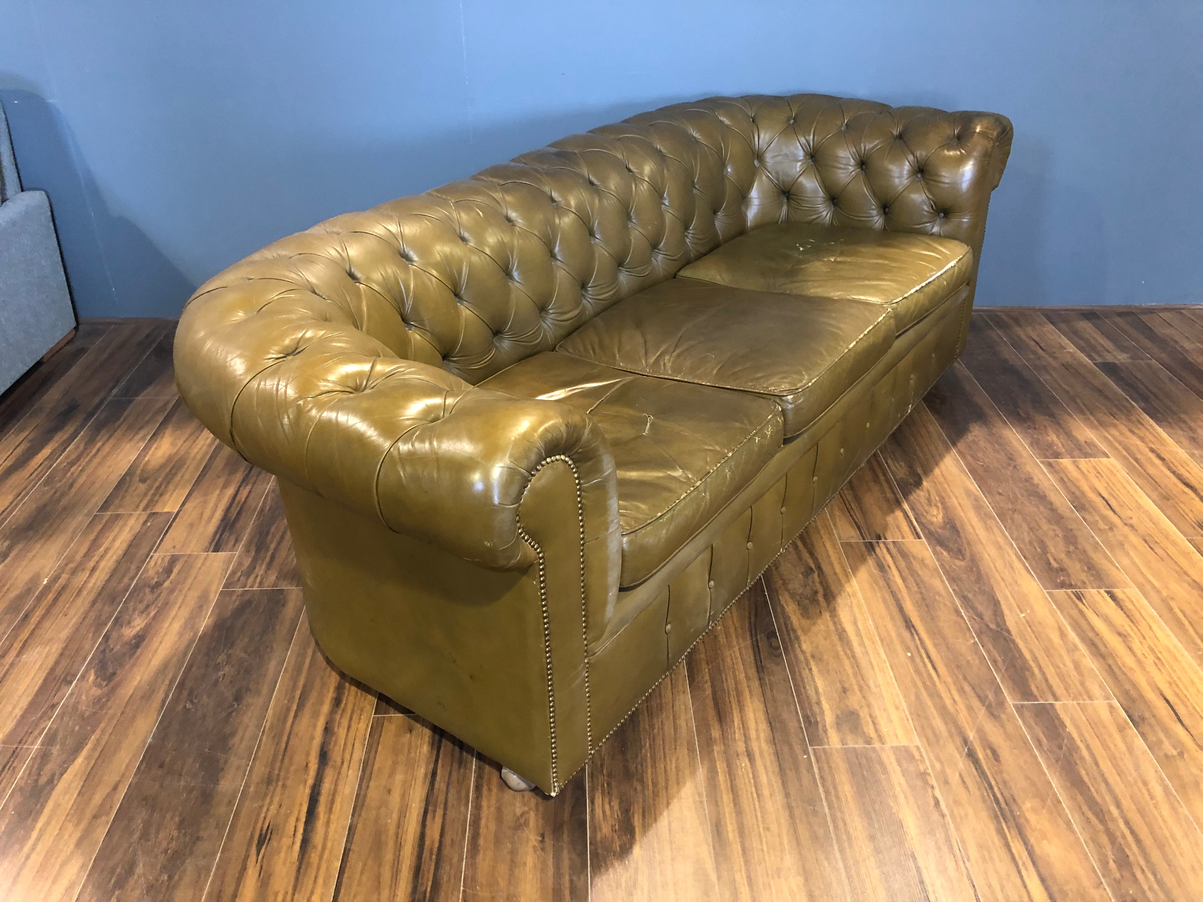 Very Good Vintage MidC Sofa - Khaki Green in Great Order