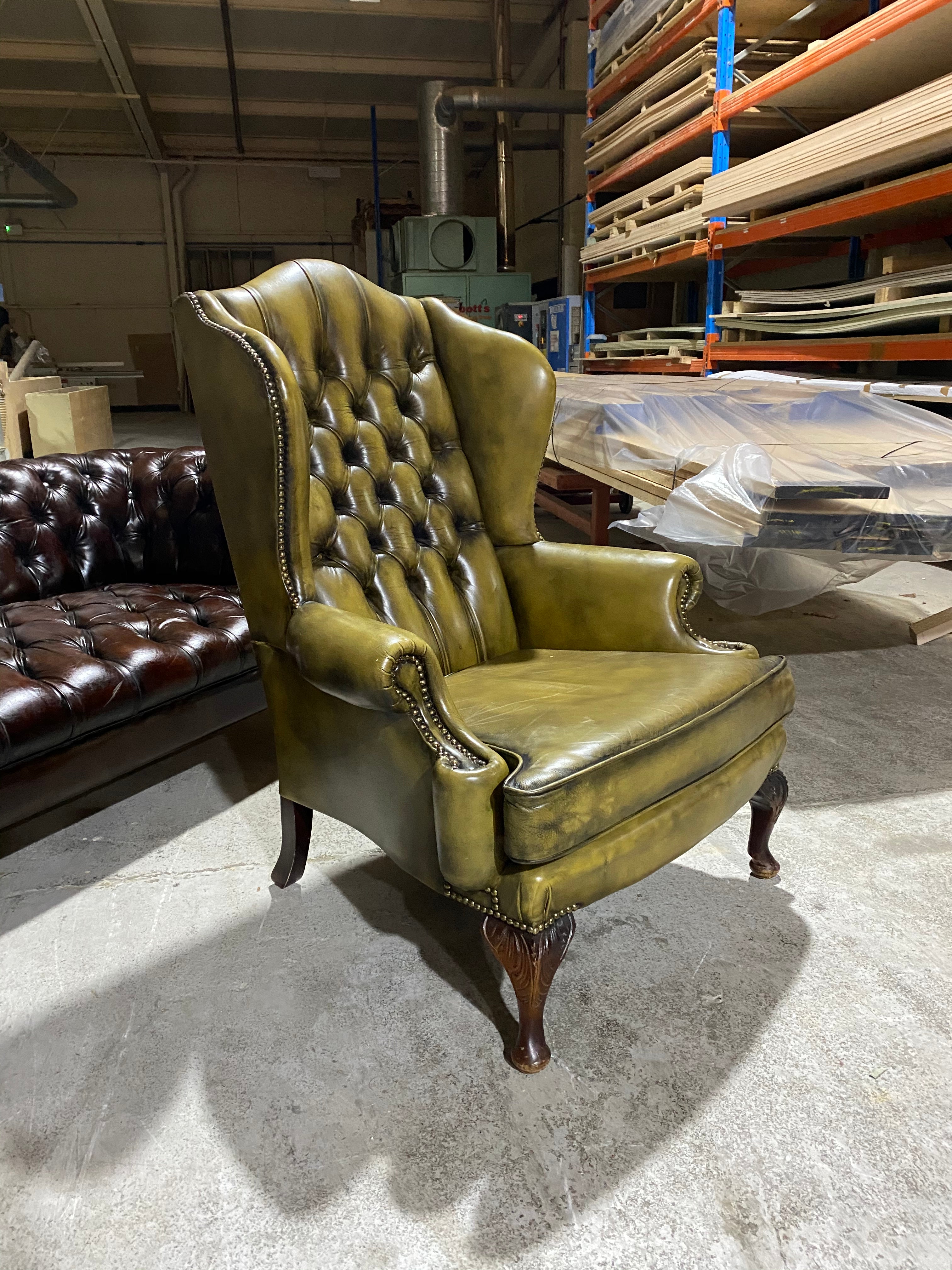 Exceptionally Smart MidC Gentleman’s Wing Chair