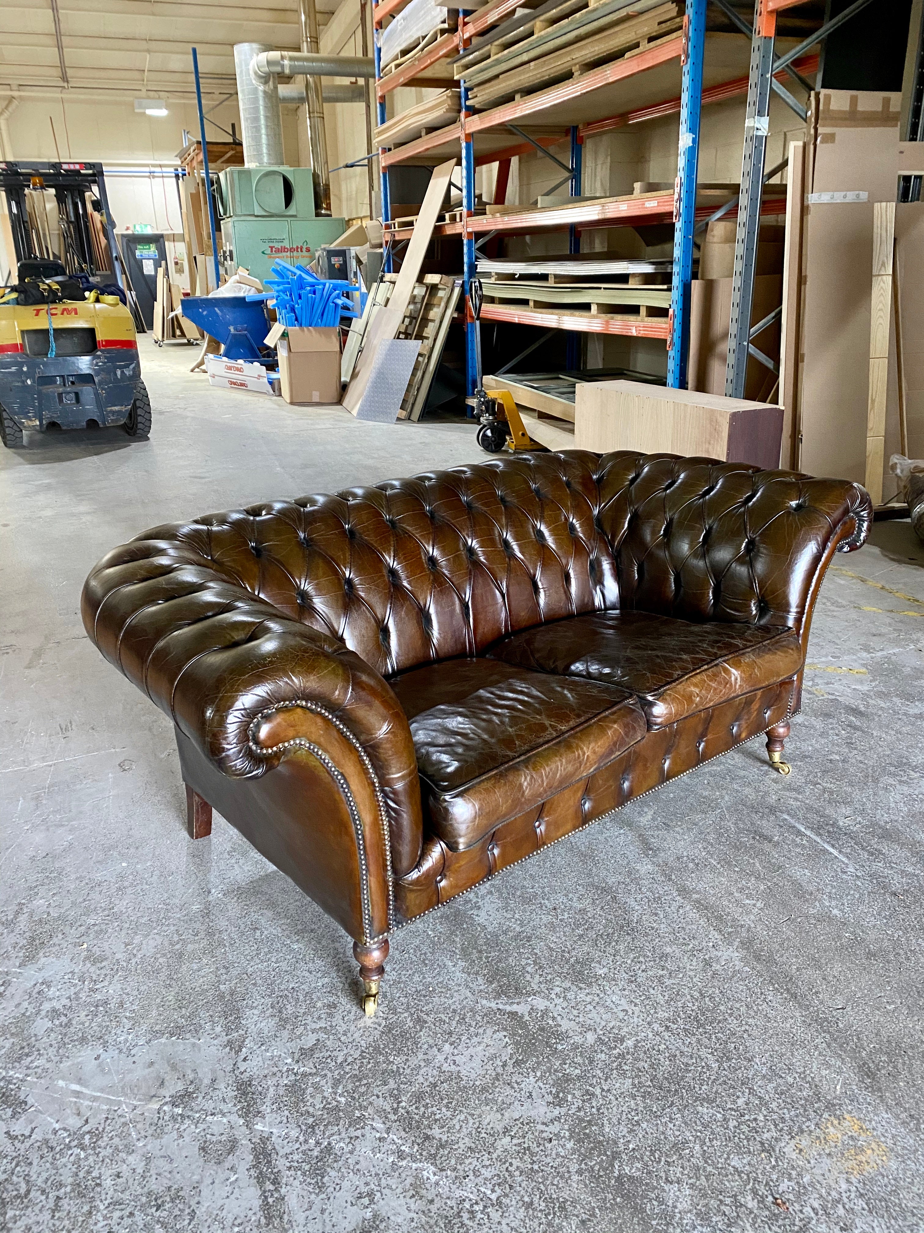 A Very Elegant 2 Seat Vintage Leather Chesterfield Sofa