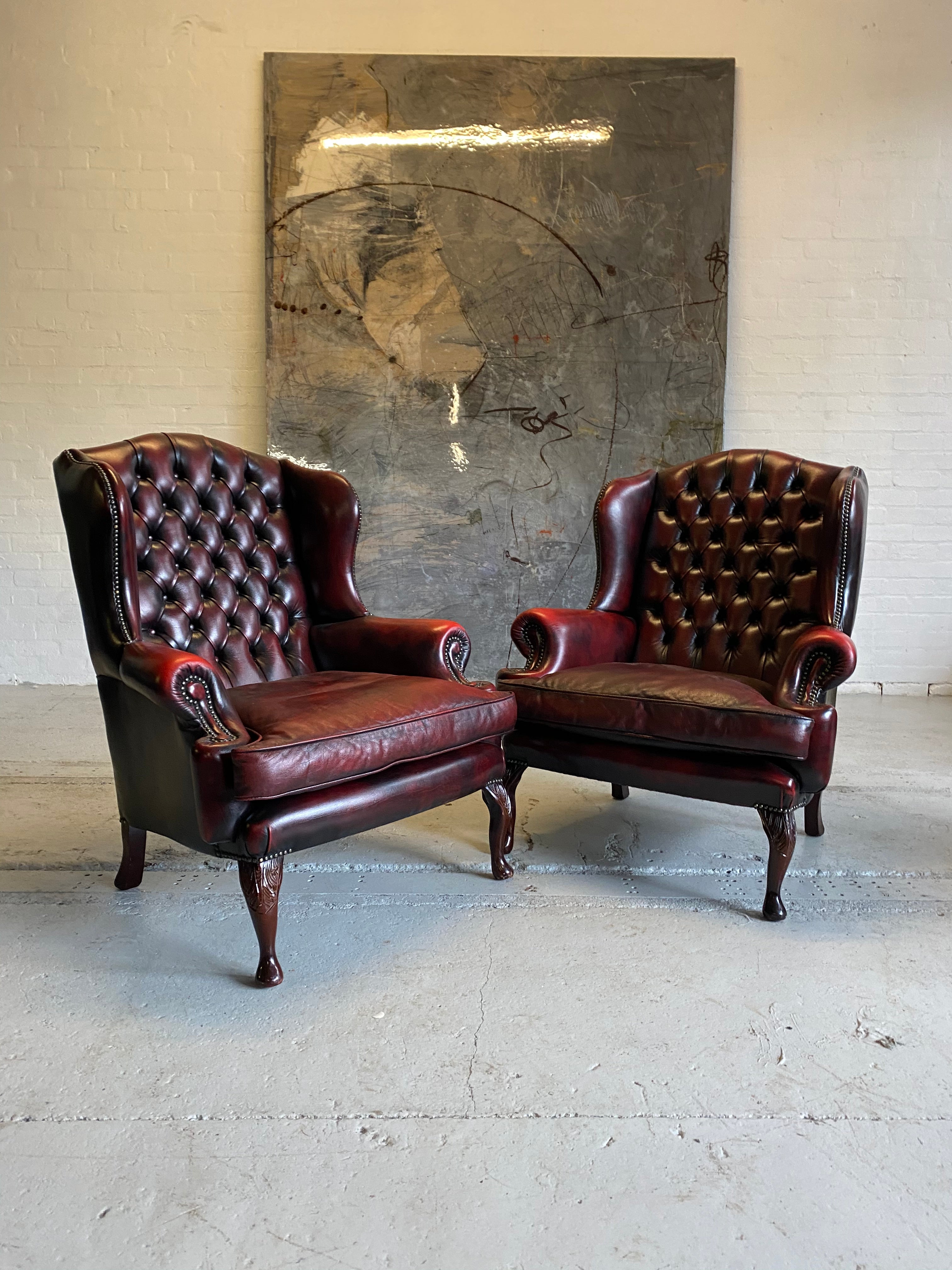 An Exceptionally Good 5 Piece Chesterfield Suite