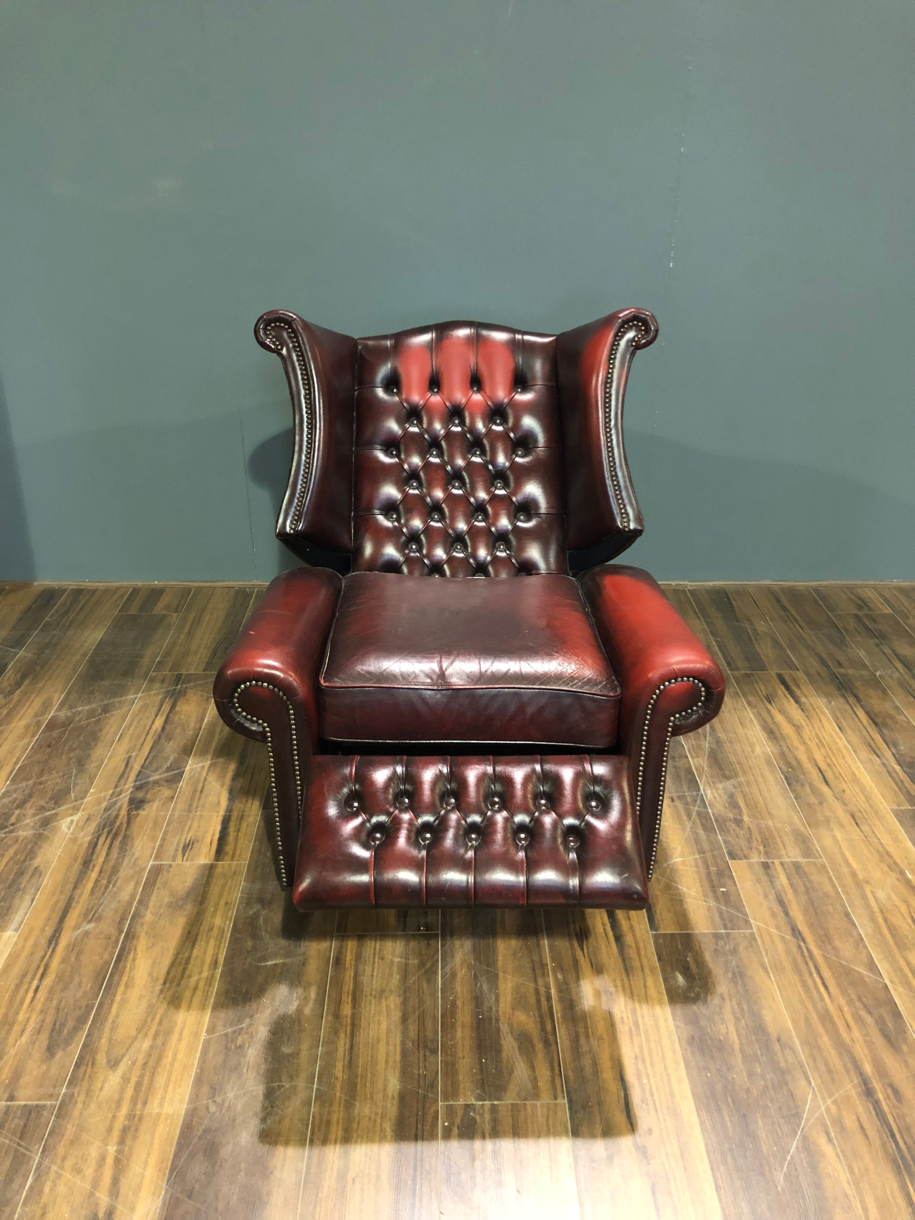 A Great Leather Chesterfield Recliner Chair