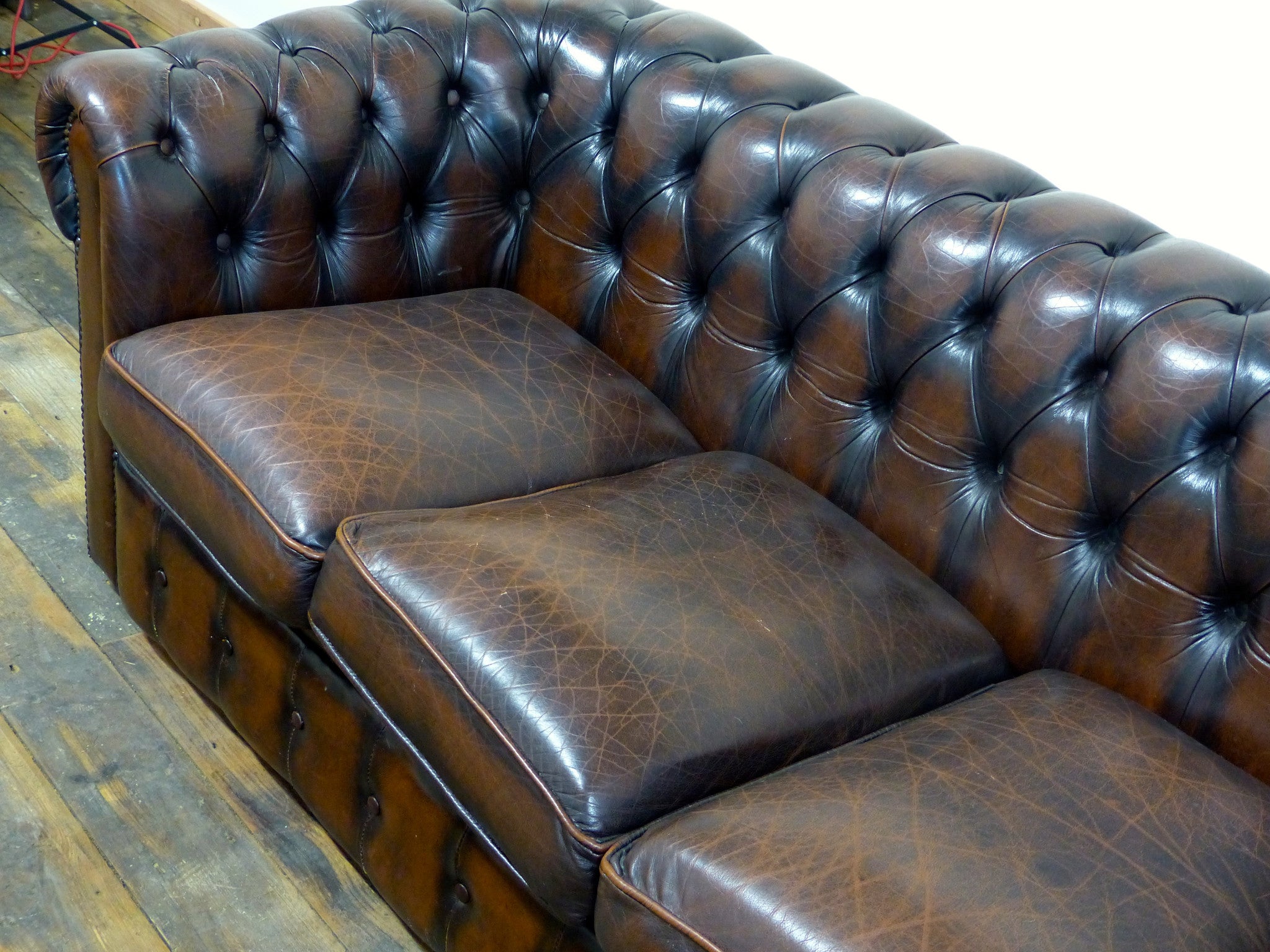 OXBLOOD LEATHER THREE SEATER