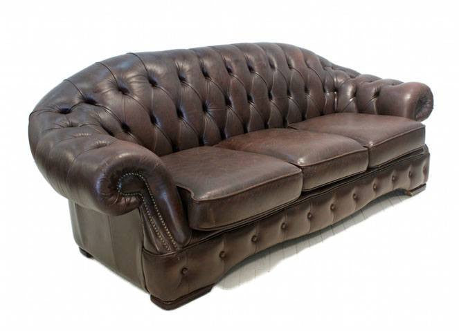 A VERY NICE PRELOVED CHESTERFIELD WITH HIGH BACK