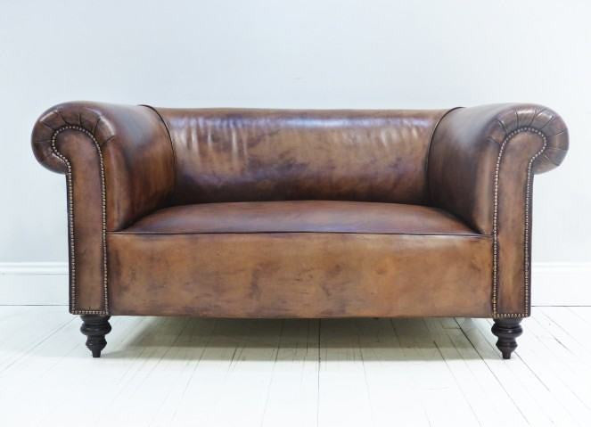 THE WILMINGTON UNBUTTONED SOFA