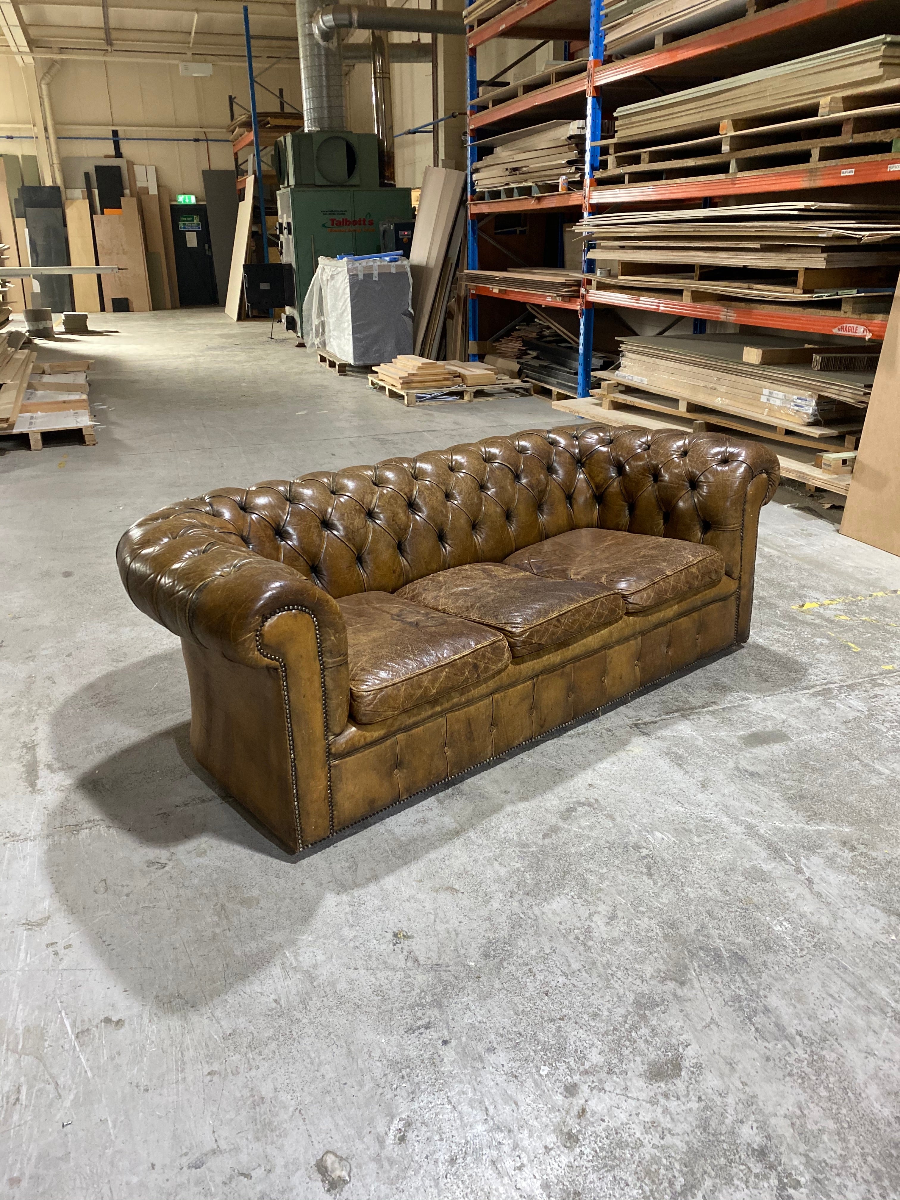 A Very Good MidC Chesterfield in Original Leather