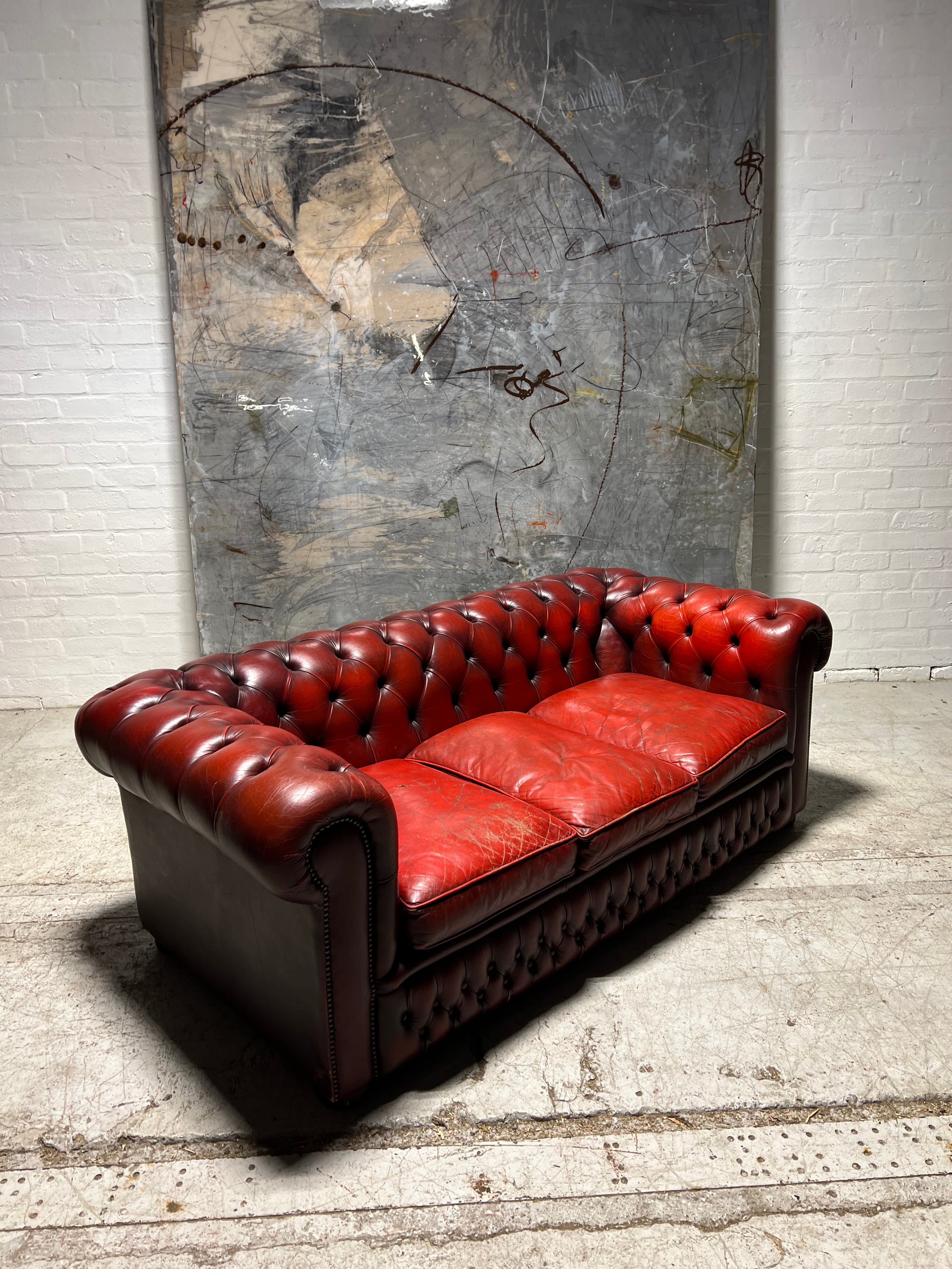 Amazing Value Leather Chesterfield Sofa in Reds