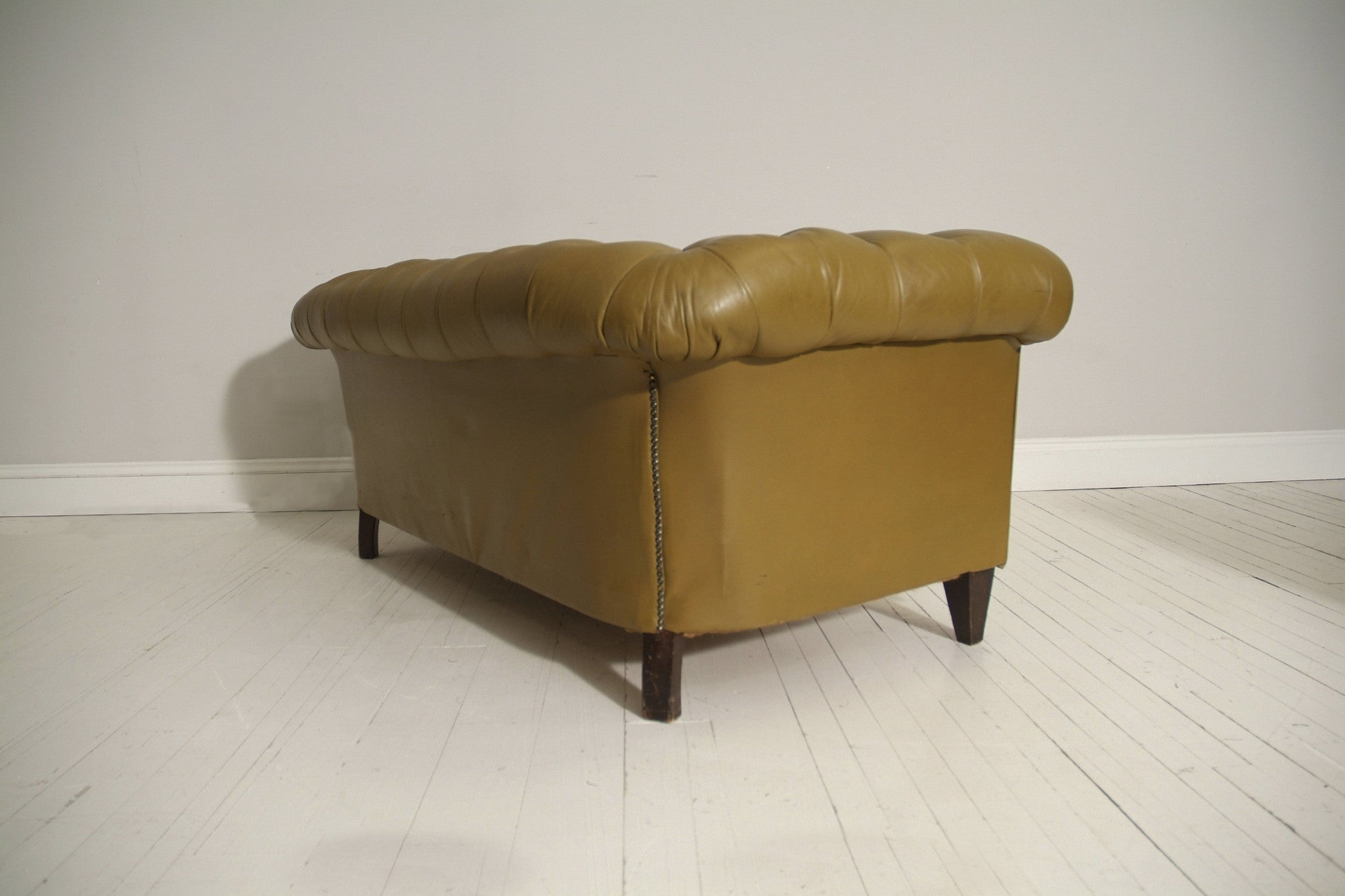 VINTAGE OLIVE GREEN SOFA