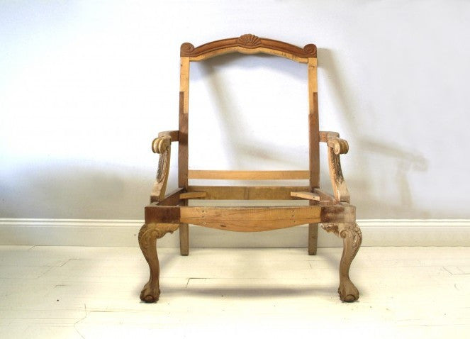 ANTIQUE ARMCHAIR FRAME : TO BE UPHOLSTERED