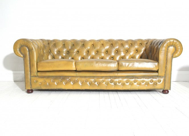 FULLY RESTORED CHESTERFIELD : MUSTARD TAN