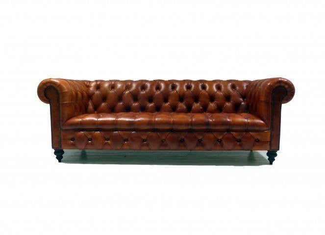 THE WILMINGTON SOFA: RICH TAN