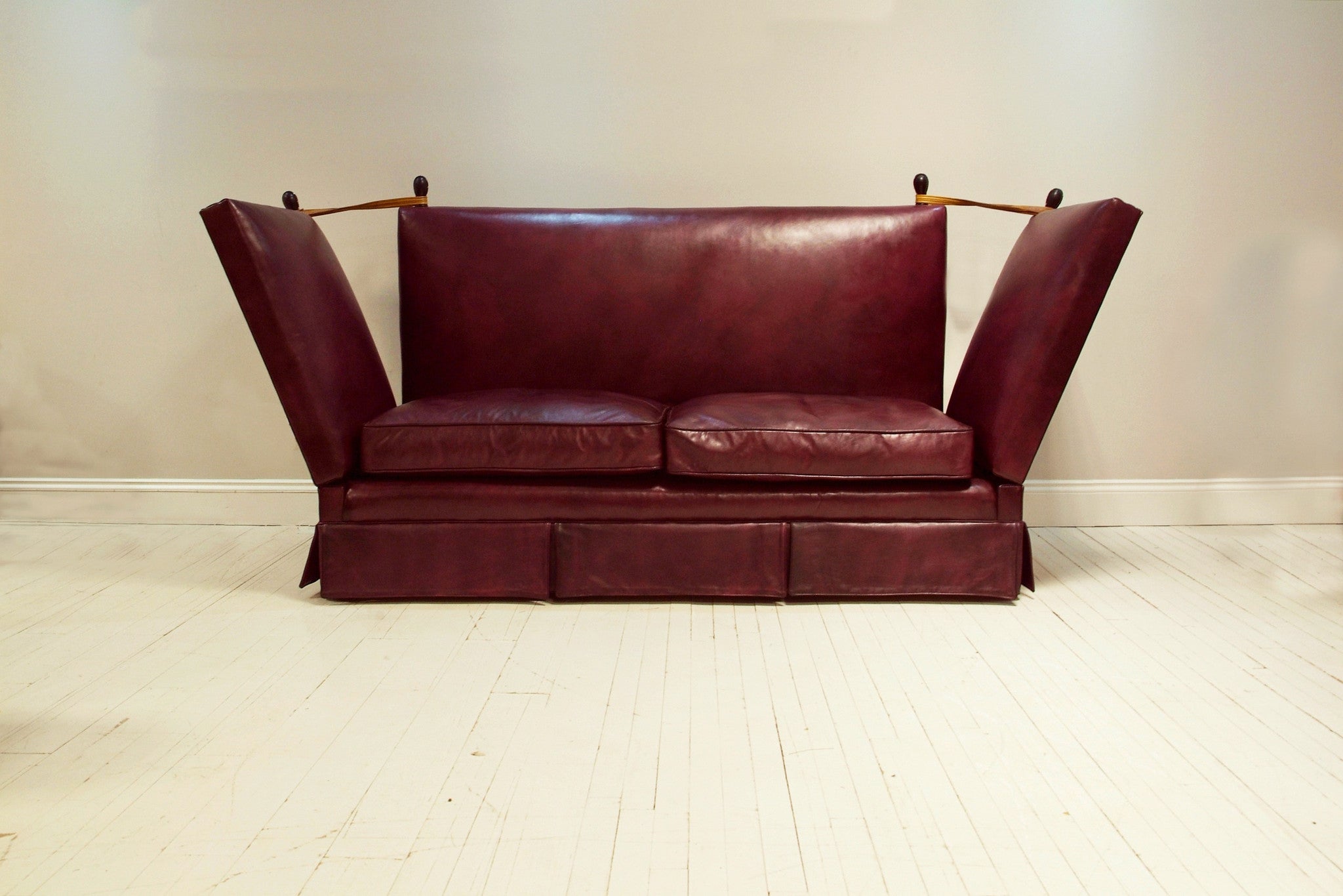 FULLY RESTORED EARLY 20THX KNOLE SOFA