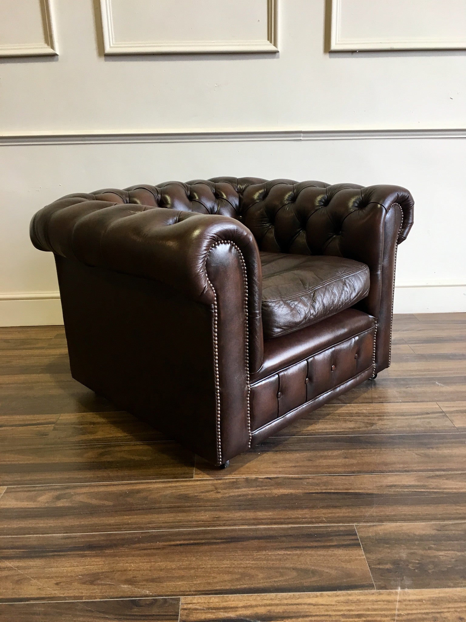 For the Gent - a great Second Hand Leather Chesterfield Club Chair