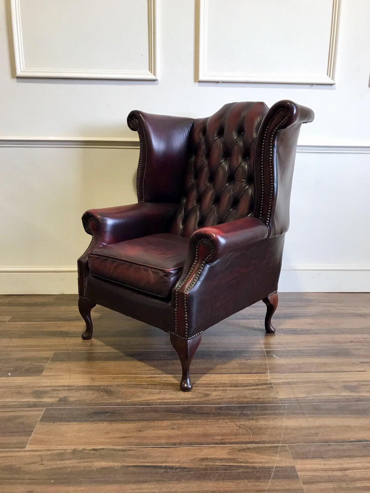 Stunning Second Hand Leather Chesterfield Wing Back Chair