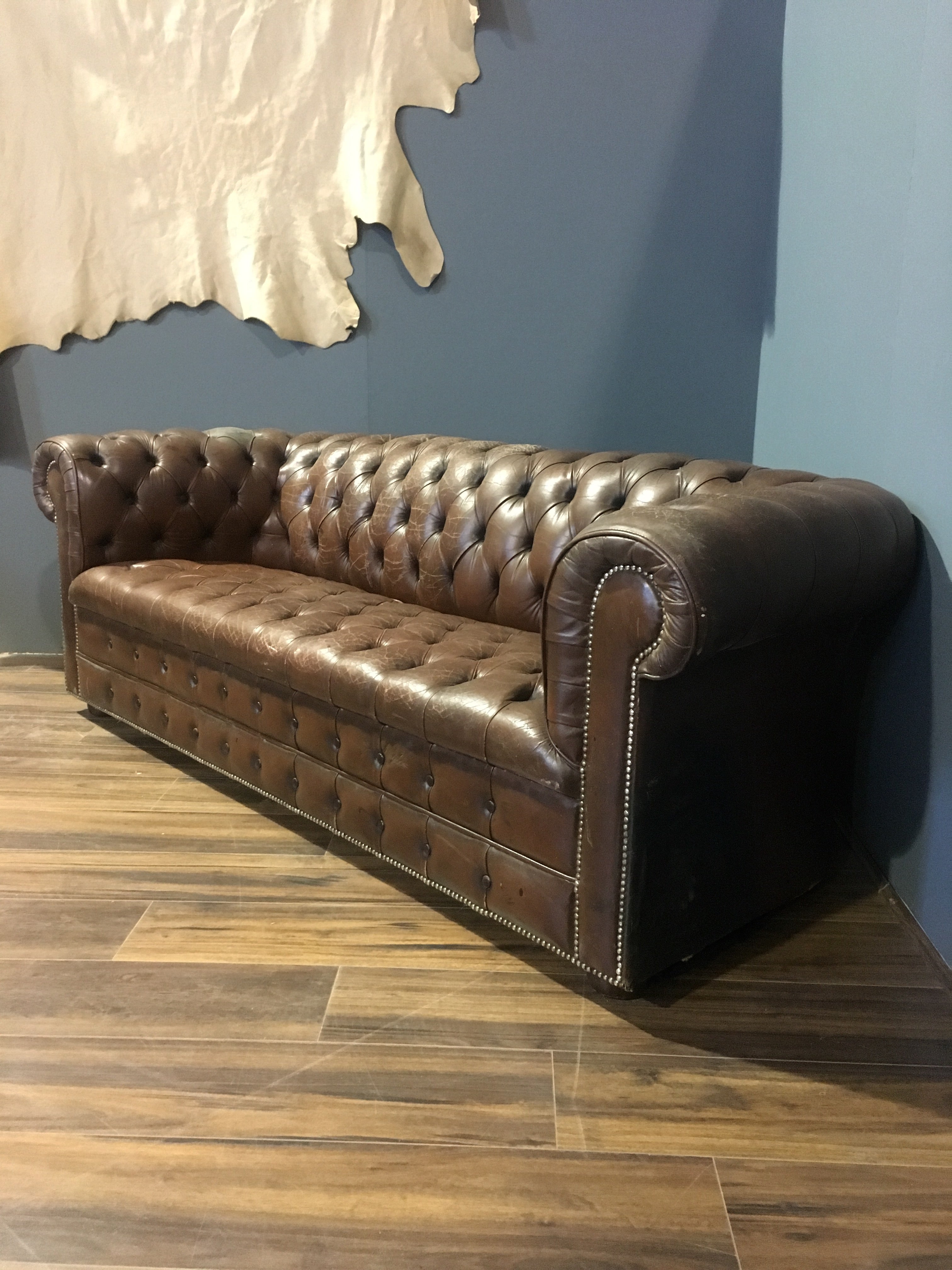 Lovely Conker Tan MidC Chesterfield