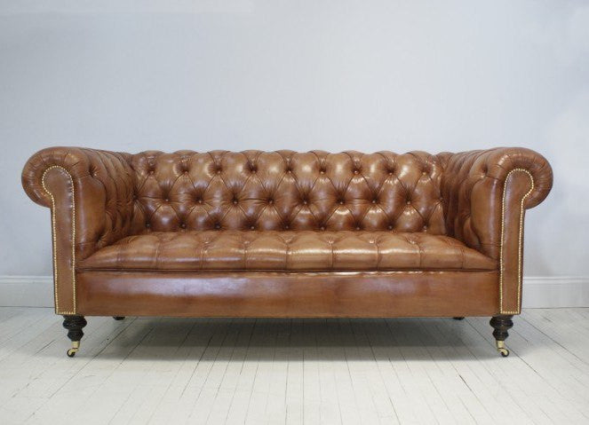 THE WILMINGTON SOFA: LIGHT TAN