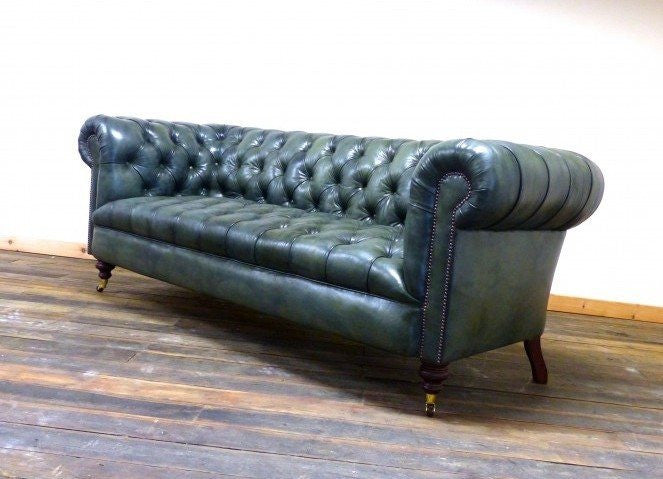 THE WILMINGTON SOFA: OLIVE GREEN