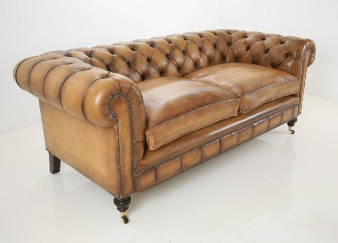 WILMINGTON SOFA : RICH GOLDEN TAN