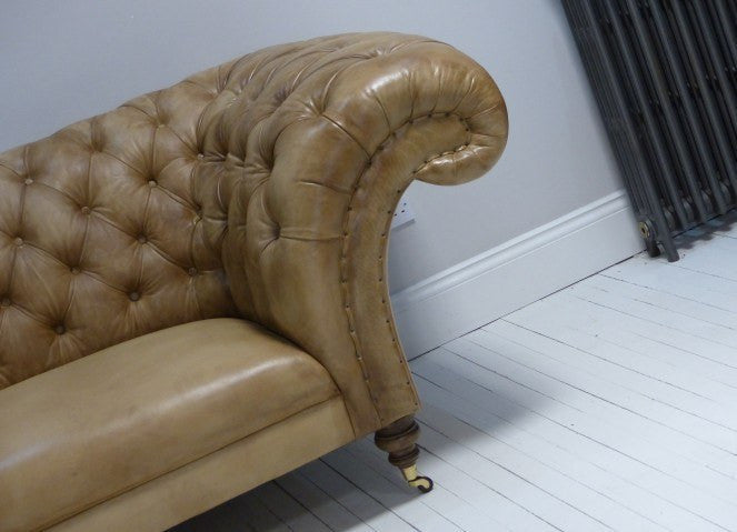 THE PALMERSTON CHESTERFIELD SOFA