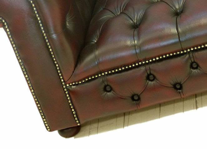 TRADITIONAL FOUR SEAT CHESTERFIELD