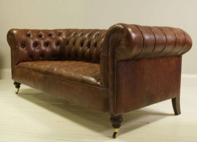 The Wilmington Sofa – Chestnut Brown